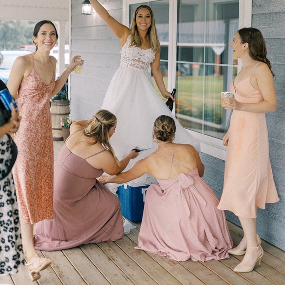 Petal & Pup, Tino Midi Dress, Peach/Blush, Size 6 - Picture 9 of 9